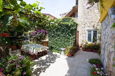 Image de Studio pour 2 personnes env. 35 m²à Novigrad, Istrie (Côte ouest de l'Istrie)