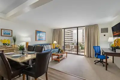 Image de Alohana Waikiki Sunset #802