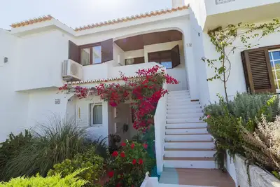 Image de Top renovated apartment with large balcony