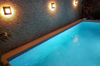 Image de Richly Furnished Villa with Swimming Pool Holiday Christmas