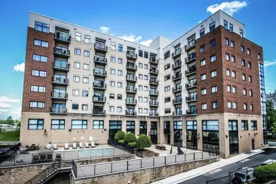 Image de Uptown Midrise