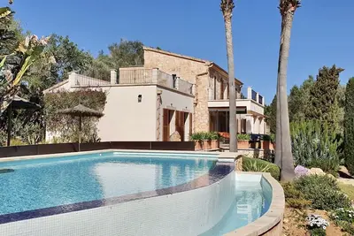 Image de Family-friendly dream finca with infinity pool, large garden, terrace, Wlan