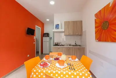 Apartment Orange Holiday home in the gulf