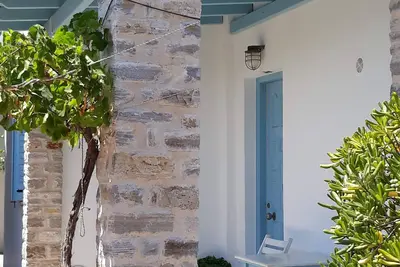 Image de A Greek Island House. . . A Place To Relax. .