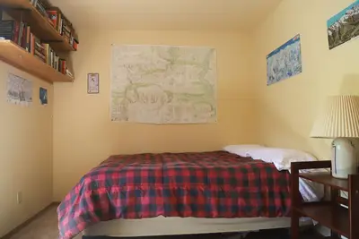 Image de In Town and On The Creek