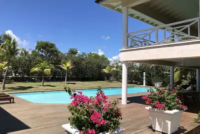 Image de Bright, fresh summer villa, superpool, maid/butler