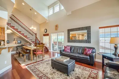 Image de River Park Chateau - Gorgeous Condo With View