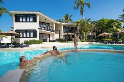 Image de Experience Paradise! 1 Br Royal Suite - All-Inclusive Resort!