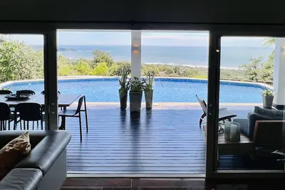Image de Luxury Villa with Stunning Ocean Views