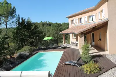 Image de Grande maison neuve avec piscine privée classée 3*** pour 8 pers
