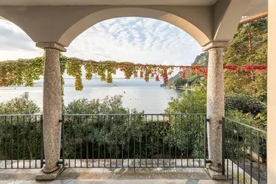 Villa \"Elisabeth\" avec vue sur lac et montagne, terrasse, jardin, balcon et Wi-Fi