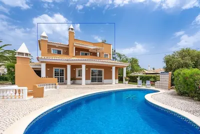 Image de Fantastic apartment with Sea View, private pool, Bbq, garden, privacy! !