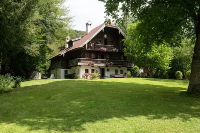Image de Charming and Unique Austrian House right by the Irrsee & Mondsee