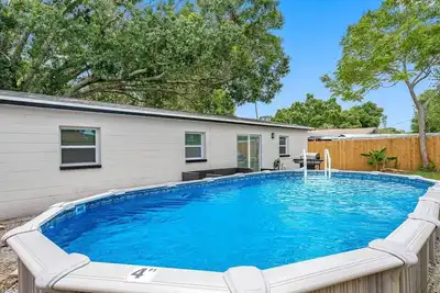 Image de Heated Pool Home w/ PlayStation 5 & Games!