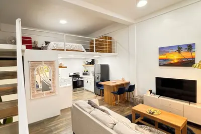Casa Seakarus loft perfect location in town familly oriented, with low ceiling.