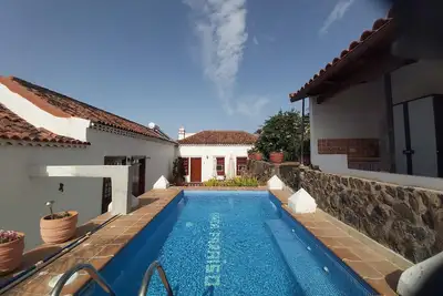 Holidays Tenerife breakfast inclusive wifi pool fr