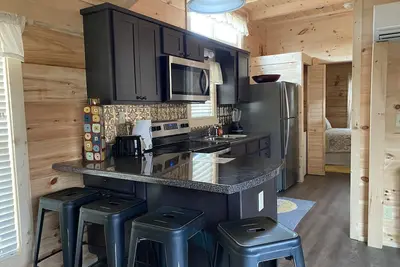 Image de Serene Country Cabin. 30 min from Tiec, Fence, hiking, & Spartanburg.