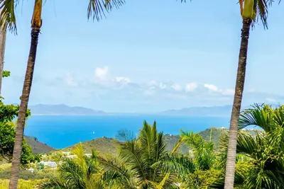 Beautiful Centrally Located 2 Bedroom 2 Bath w/Pool and Amazing Views of the Bvi
