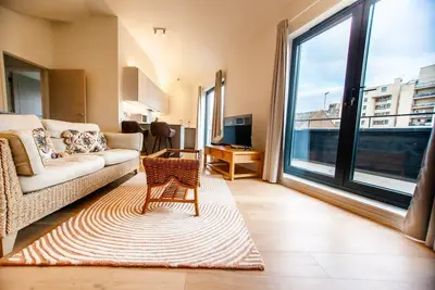 Image de 7 The Hideaway (2mins from the beach)