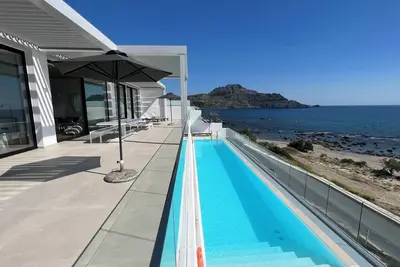 Image de beachfront villa nostos plakias sea view private pool