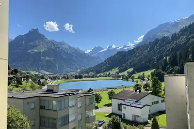 Wunderstay Alpine 303 New Studio with Lake & Mountain View