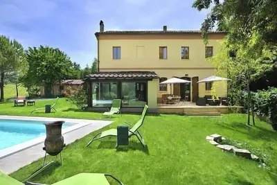 Image de Maison de vacances Montemaggiore al Metauro pour 1 - 8 personnes avec 4 chambres à coucher - Maison