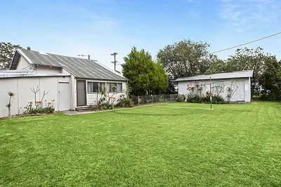 Image de Driftway is the ultimate family home in the beautiful seaside town of Urunga.