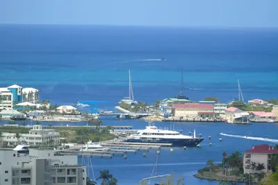 Image de 2 bed-rooms apt at Cole Bay with fantastic view