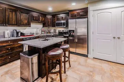 Image de 30% Off Promo! East Ogden Dream, Newly Built, Bbq, Patio, Views, Dedicated Spa!