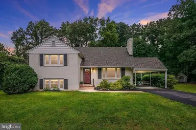 Image de Fully Fenced Acre I Like-new Home I 30 Day Minimum