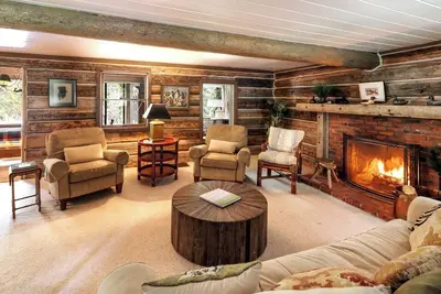 Image de Custom Ketchum home on the Bigwood River