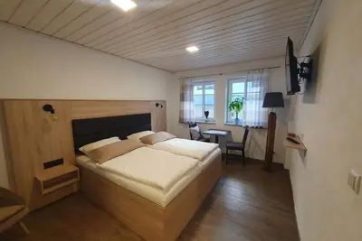 Image de Double room Lay - barrier-free access - accommodation in the Brandgasse