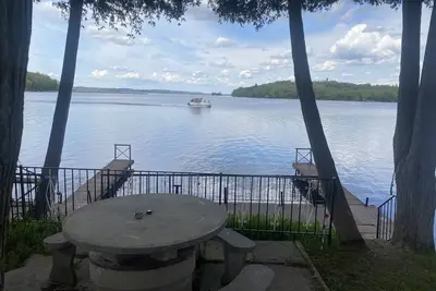 Image de Oasis on the Lake 5 Bedroom cottage