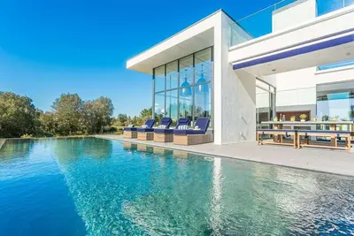 Image de Stunning Aroeira Villa | 5 bedrooms | Villa Monte Manso | Modern Design & Stunning Views | Sesimbra