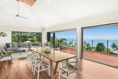 Image de Belle Escapes Trinity Blue Oceanview Home