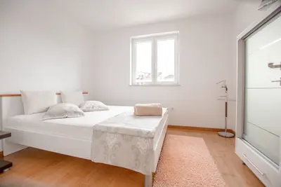 Apartment Beige beauty with pool, close to the beach