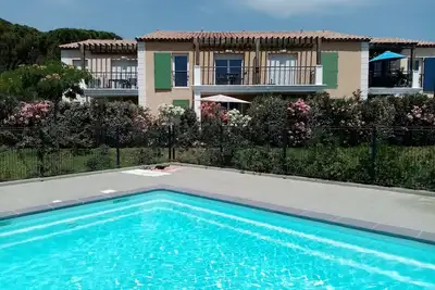Image de Appartement avec terrasse et jardin dans petite résidence neuve