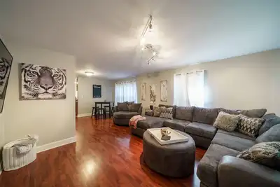 Image de {Sunnyside Wilds} An Ideal Spot for Exploring Asheboro