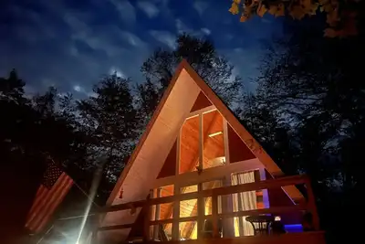 Image de Private & Charming A-Frame Cabin Near Penn State & Outdoor Adventures