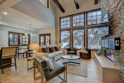 Image de New, Majestic Mountain Manor - ski-in/out to Snowbird