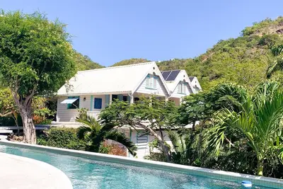 Image de Farside House. A beautiful home & pool minutes from English Harbour.