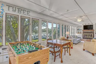 Image de Wonderful Family Getaway Walking Distance to Beach