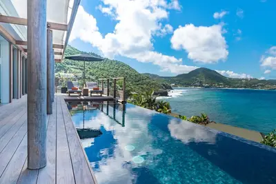 Image de Villa Maria | Ocean Front - Located in Tropical Pointe Milou with Private Pool