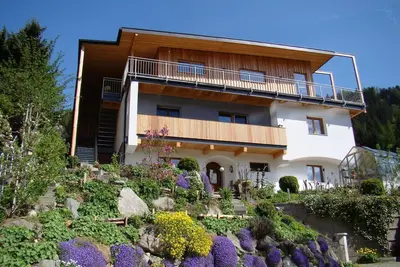 Image de Appartement de vacances Serlesblick avec accès direct à la piste de ski, Wlan et terrasse