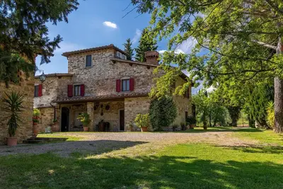Image de San Guido – Ferme avec piscine privée proche de Florence, Toscane