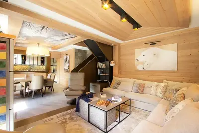 Image de Chalet de qualité avec jacuzzi