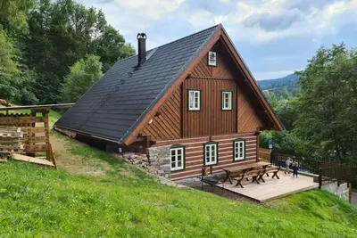 Image de Maison de vacances avec cheminée et belle orientation
