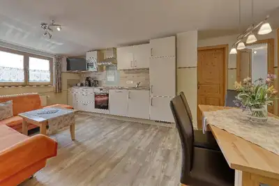 Image de Comfortable vacation apartment (70 sqm) with balcony and two bedrooms