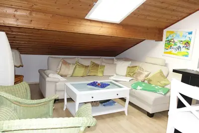 Image de Vacation apartment for 2 - 5 persons, approx. 85 m², living/sleeping room, 2 bedrooms, kitchenette, 2 bathrooms, 2 balconies, terrace