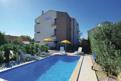 Image de Superbe appartement 1 chambre à Bibinje